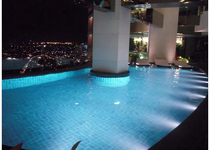 Stayluxia Apartment Manila